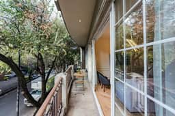 Polanco Gem with Balcony and Office Nook - Image 5