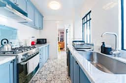 Vibrant Condo in Roma Norte Walk to Museums & Eats - Image 4