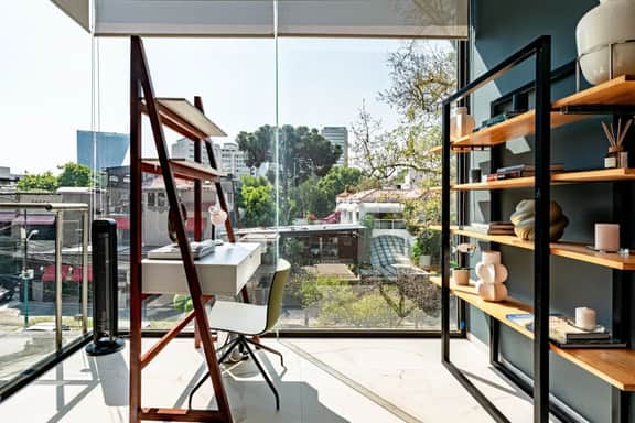 Bright, Stylish Retreat w/ Private Balcony & WiFi - Image 4