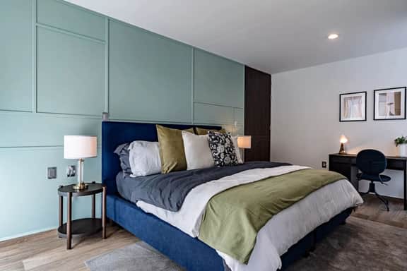 Bright, Stylish Retreat w/ Private Balcony & WiFi - Image 2