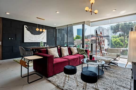 Bright, Stylish Retreat w/ Private Balcony & WiFi - Image 5