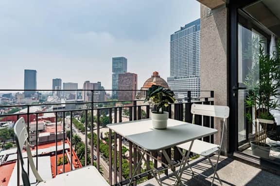City Escape | 2BR Near Reforma - Image 2