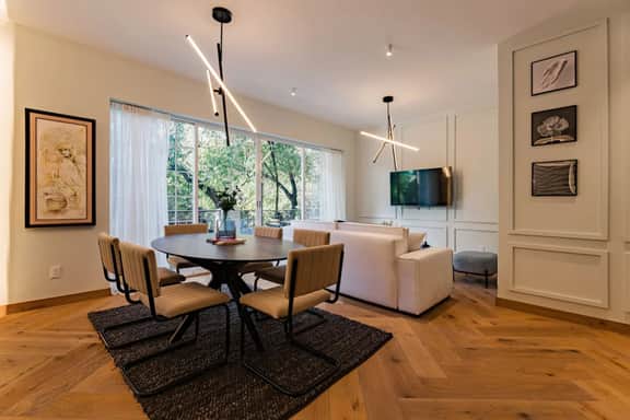 Polanco Gem with Balcony and Office Nook - Image 4