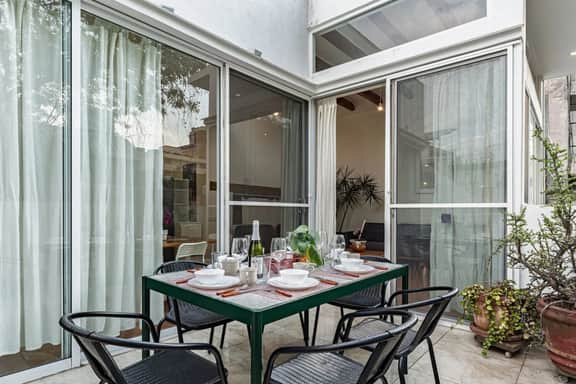 Spacious Home with Terrace & Vibrant Neighborhoodƒ - Image 2
