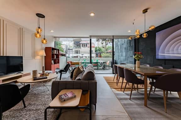Stylish Polanco Duo Steps from Lincoln Park - Image 2