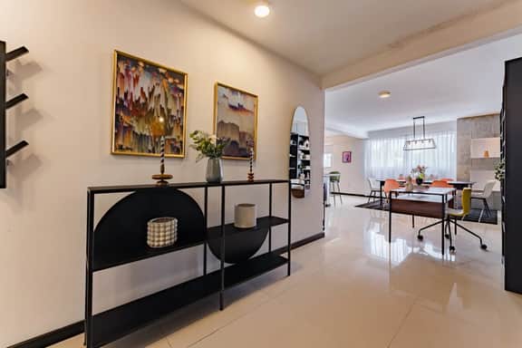 Two Roma Norte Condos with City Views & Workspace - Image 3