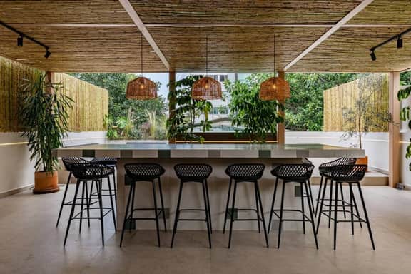 CASA CÉNIT | F1, Contemporary Design & Rooftop - Image 5