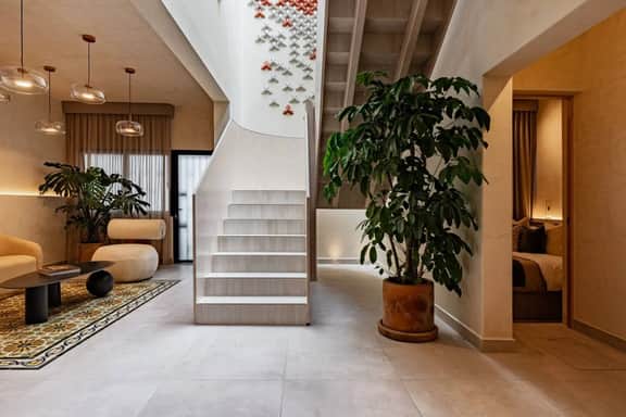 CASA CÉNIT | F1, Contemporary Design & Rooftop - Image 4