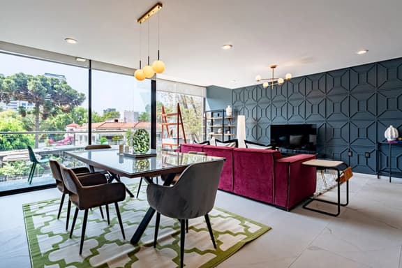 Bright, Stylish Retreat w/ Private Balcony & WiFi - Image 1