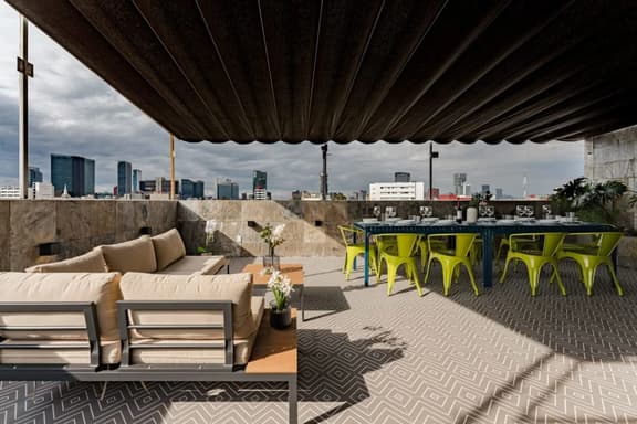 Private Terrace Escape in the Heart of Roma Norte - Image 1