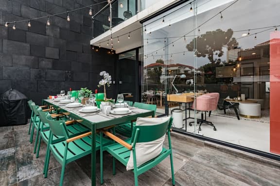 Stylish Polanco Duo Steps from Lincoln Park - Image 1